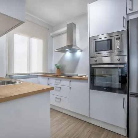 Olympia Apartment *
